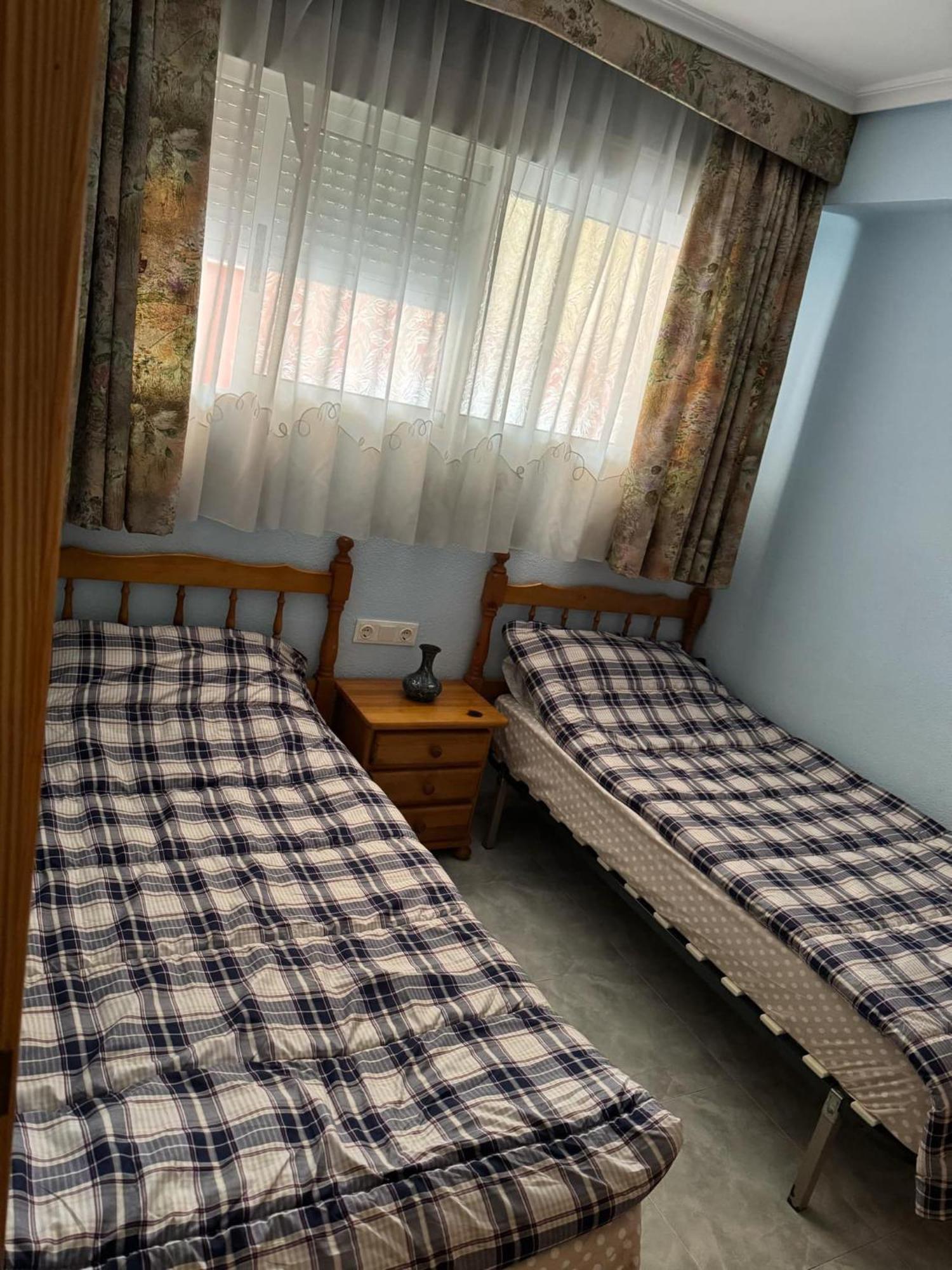 Between Sea And Party, Ranchos, Levante First Line, Terraced Apartment, Self Check-in, Free Parking Benidorm